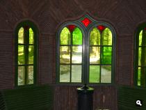 Doorkijkje door het prieel