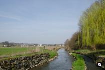 Oversteek van riviertje de Jeker