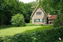 Kampheuvel, boshuisje