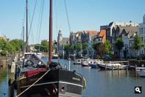 langs Voorhaven