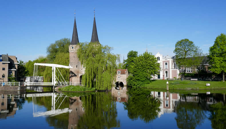 Wandelen buiten de binnenstad van Delft