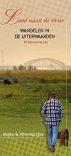 Land naast de rivier Land naast de rivier