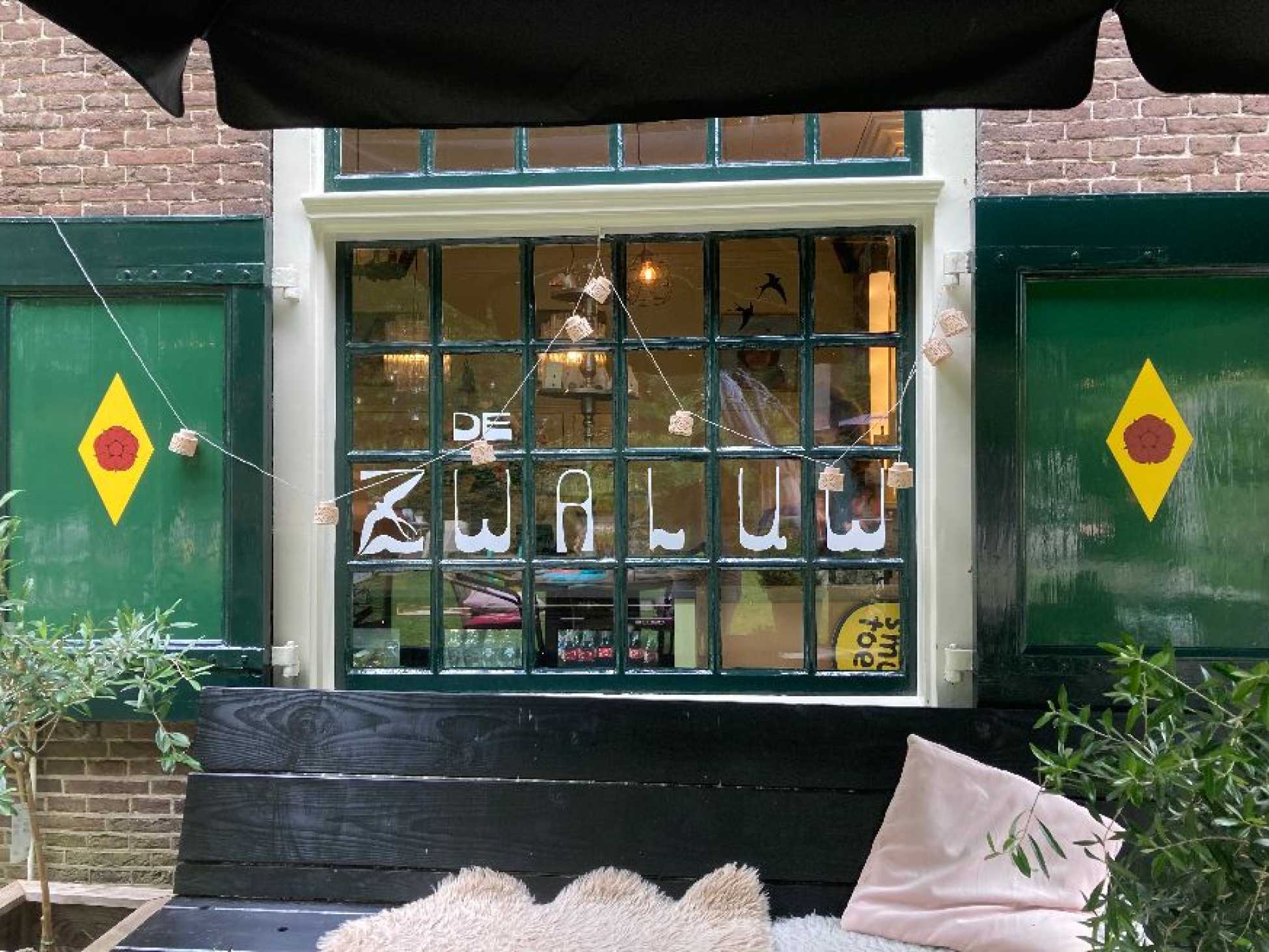 De Zwaluw, Koffie en zo