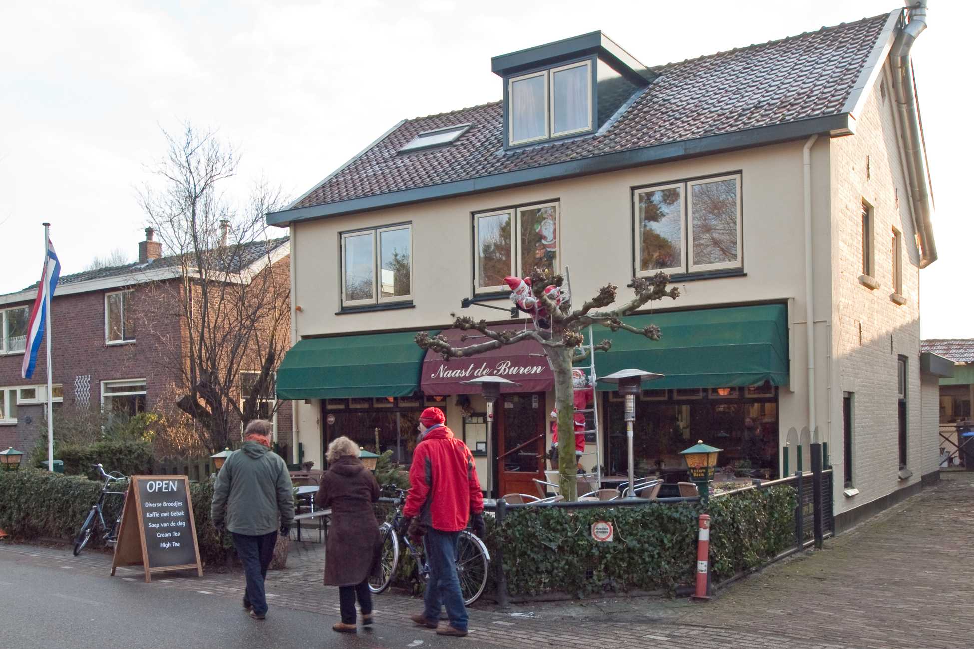 dorpsbistro Naast de Buren