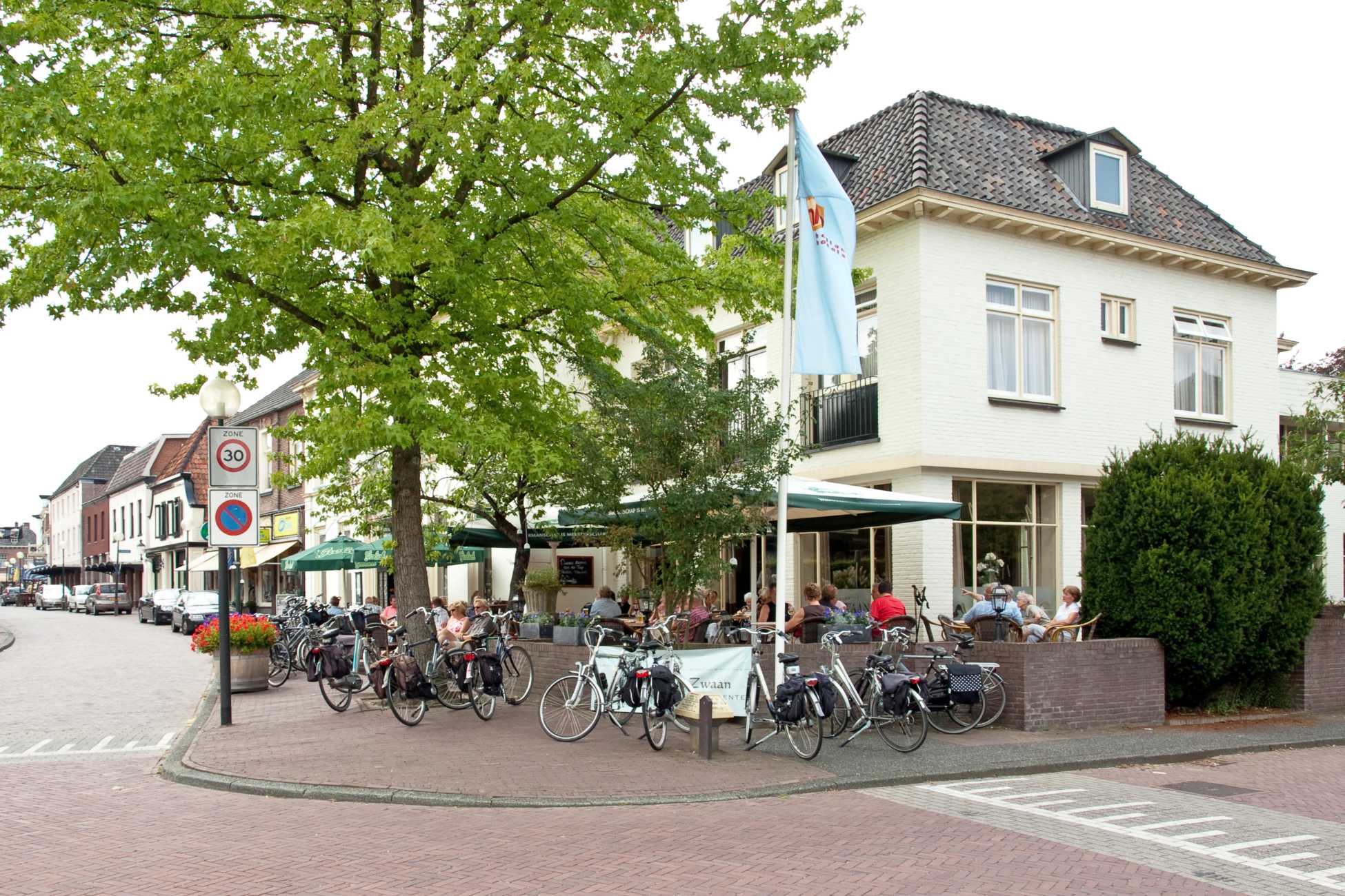 hotel De Zwaan