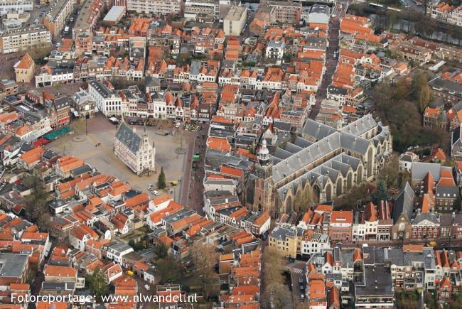 Markt, Stadhuis en Sint Janskerk