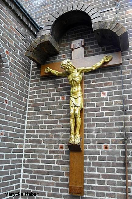 Kruisbeeld kerk Langeveen 