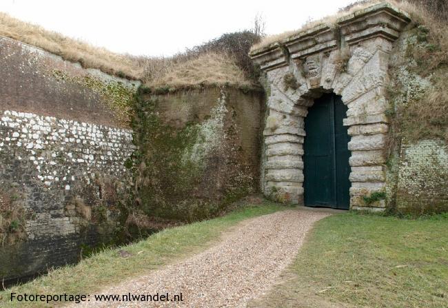 Fort Rammekens, poort