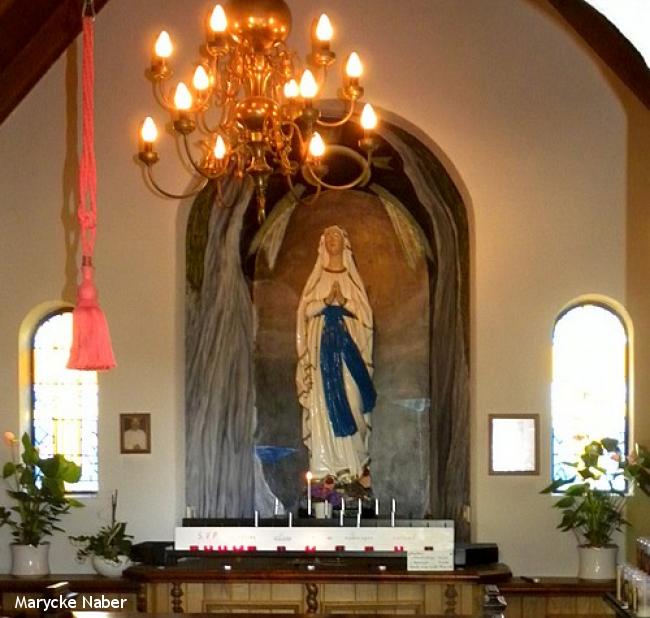 Maria-altaar kapel Tilligte