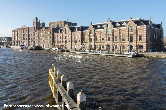 Pakhuizen aan de Zaan