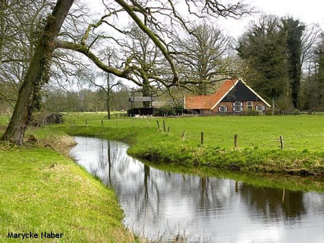 Oelerbeek en boerderij bij Noordmolen