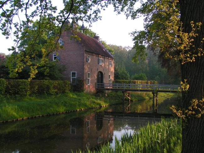 Poortgebouw kasteel Croy