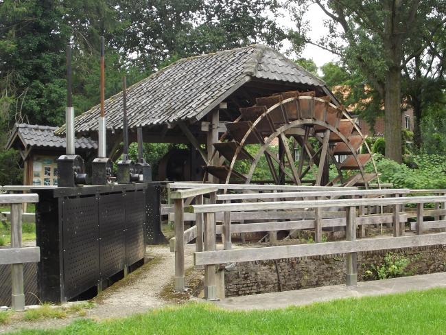 Beekse molen in Vierlingsbeek