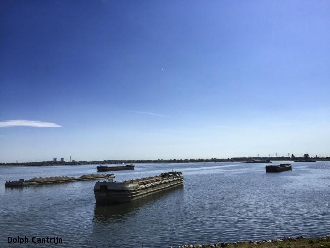 Grindgaten aan de Maas