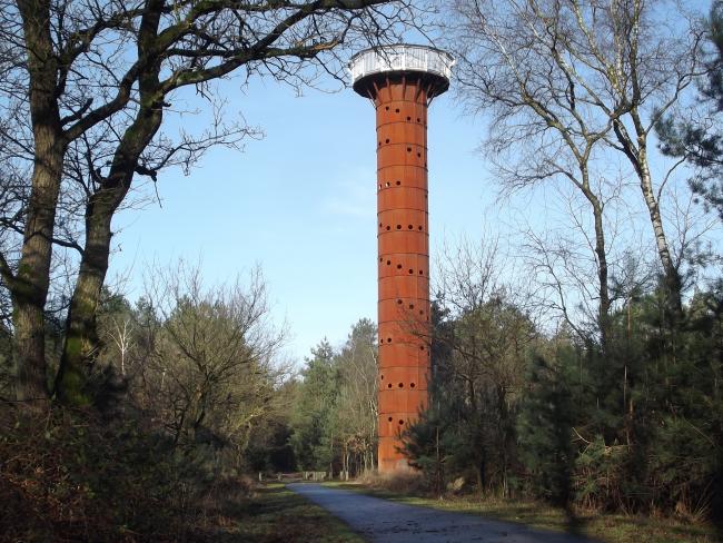 Uitkijktoren op de Overloonse Duinen