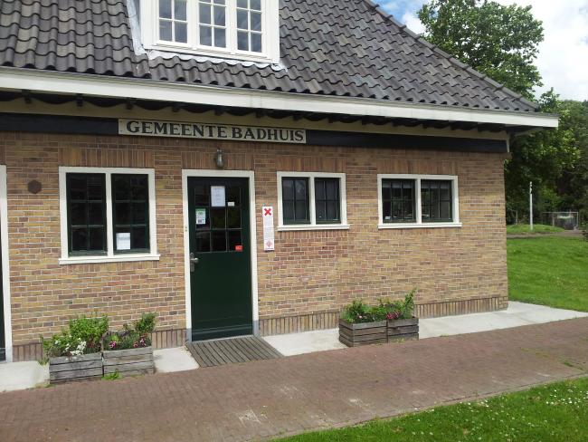 Vroeger badhuis nu Museum Noord