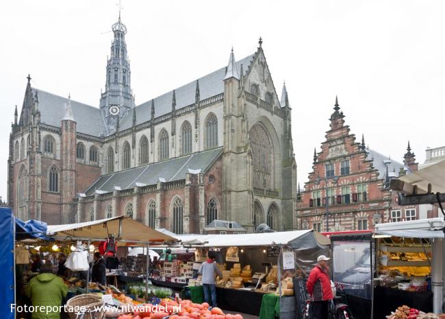 Sint Bavokerk en Marktplein