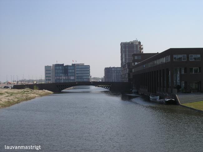 Nieuwe brug op IJburg