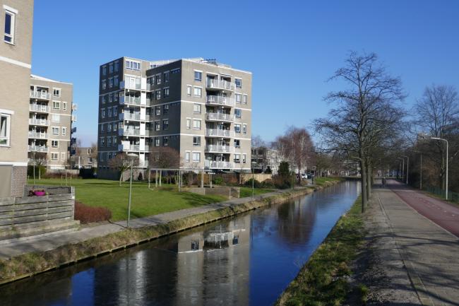 Waar vroeger de Loosduinse Veiling stond staan nu flats
