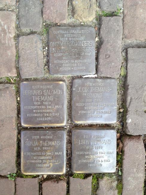 Stolpersteine op de Nieuwegracht