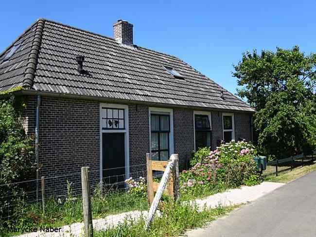 Dijkhuisje aan de Schellerdijk