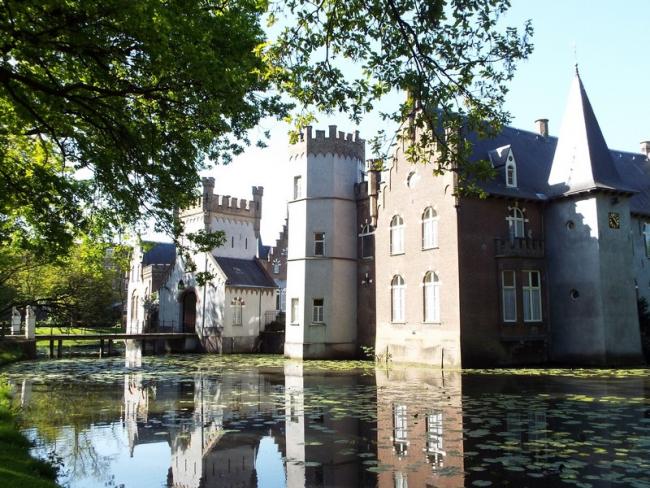 Kasteel Stapelen