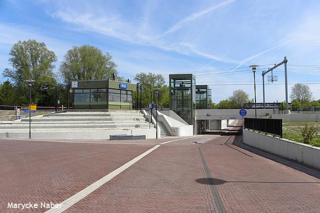 Station Haren met nieuwe fietstunnel