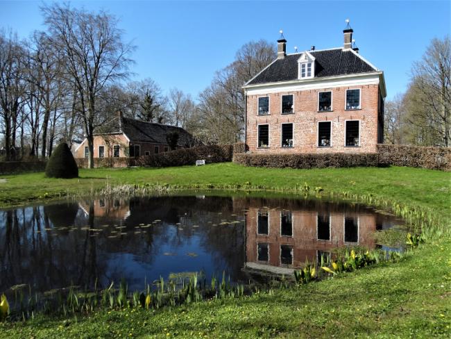 De Ennemaborg zuidzijde