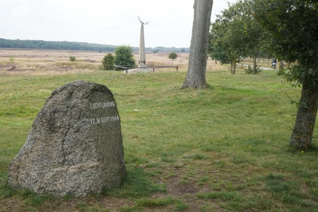 Airborne monument