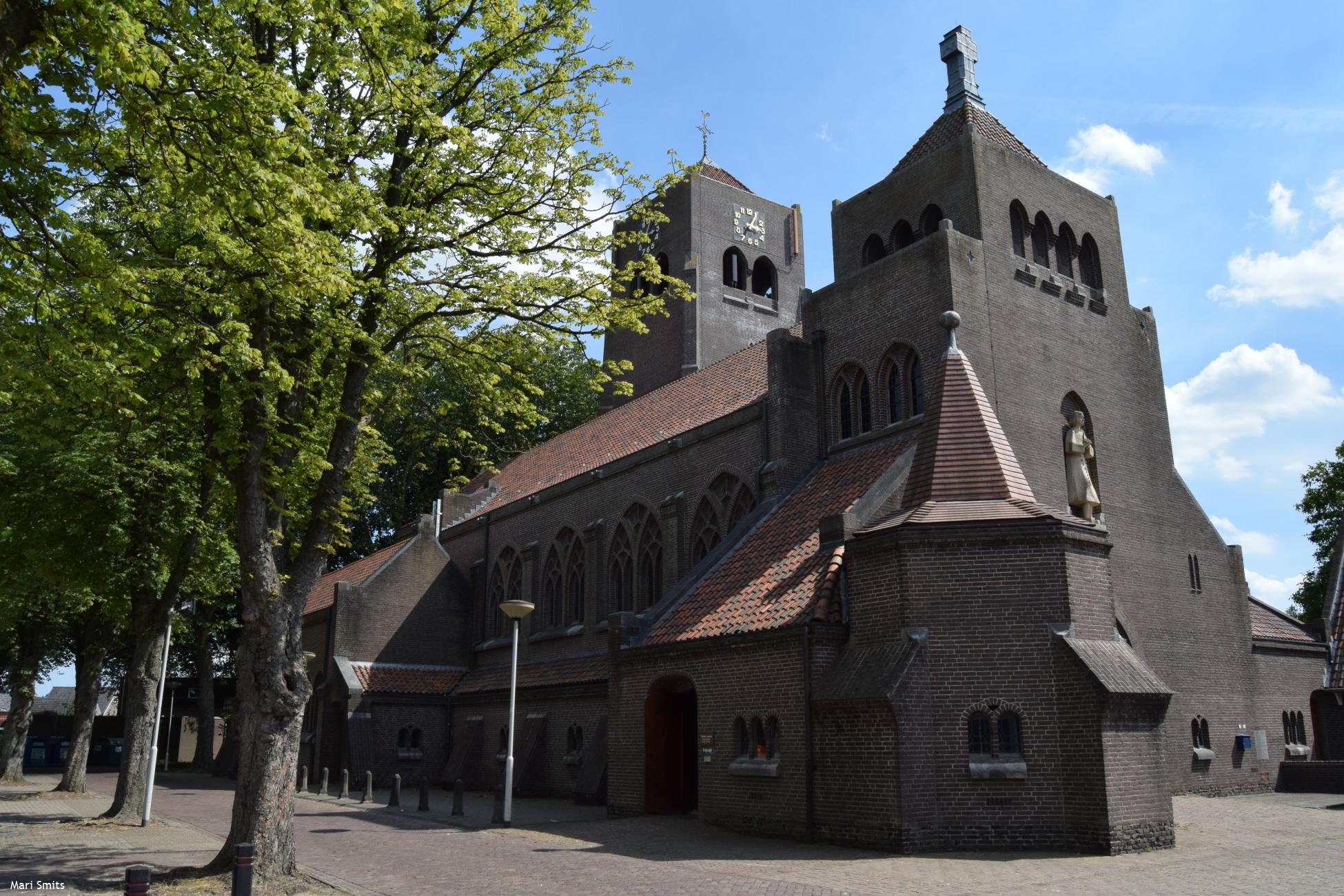 H. Bernadettekerk, Spoordonk