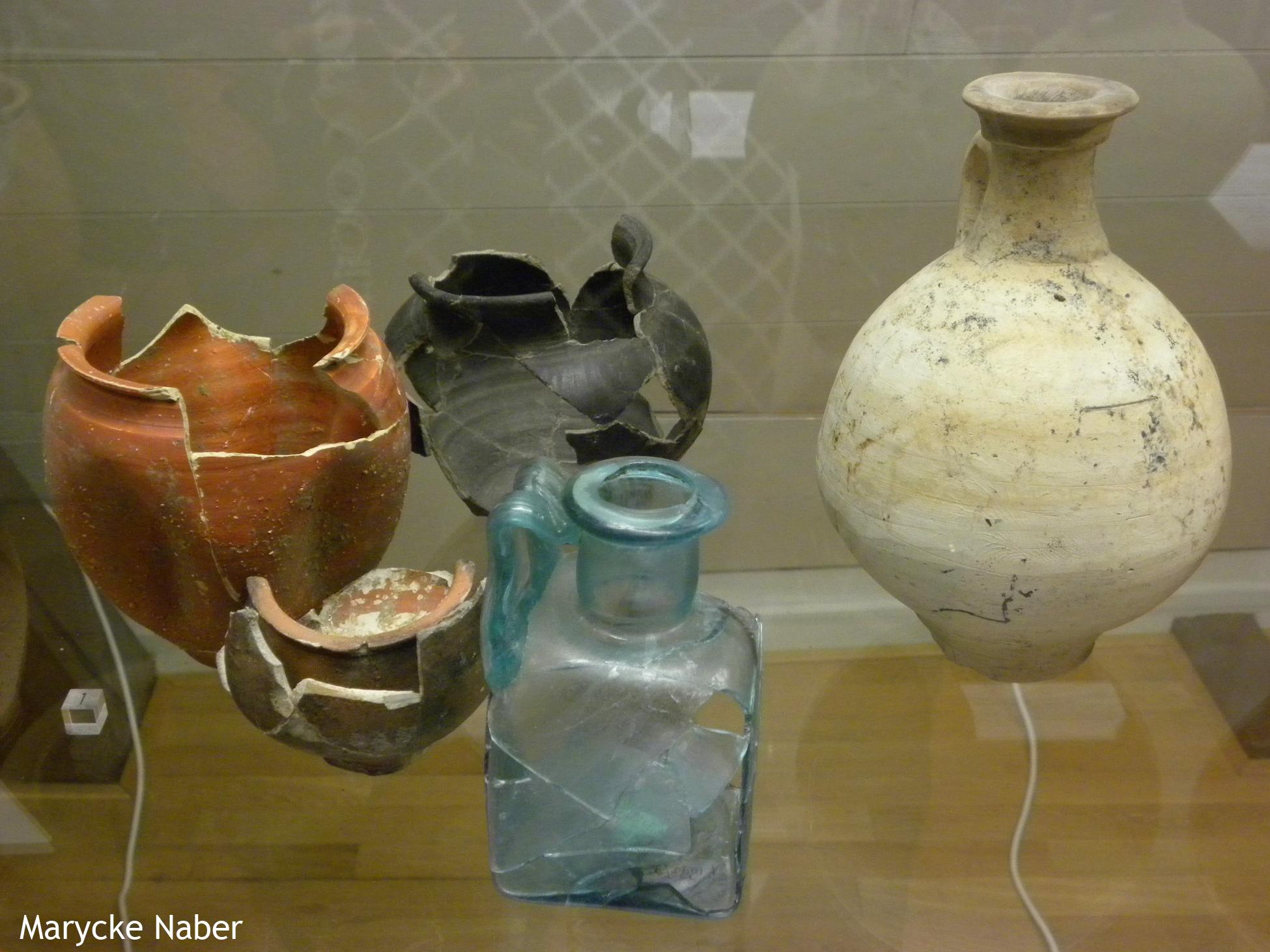 Romeins glas- en aardewerk