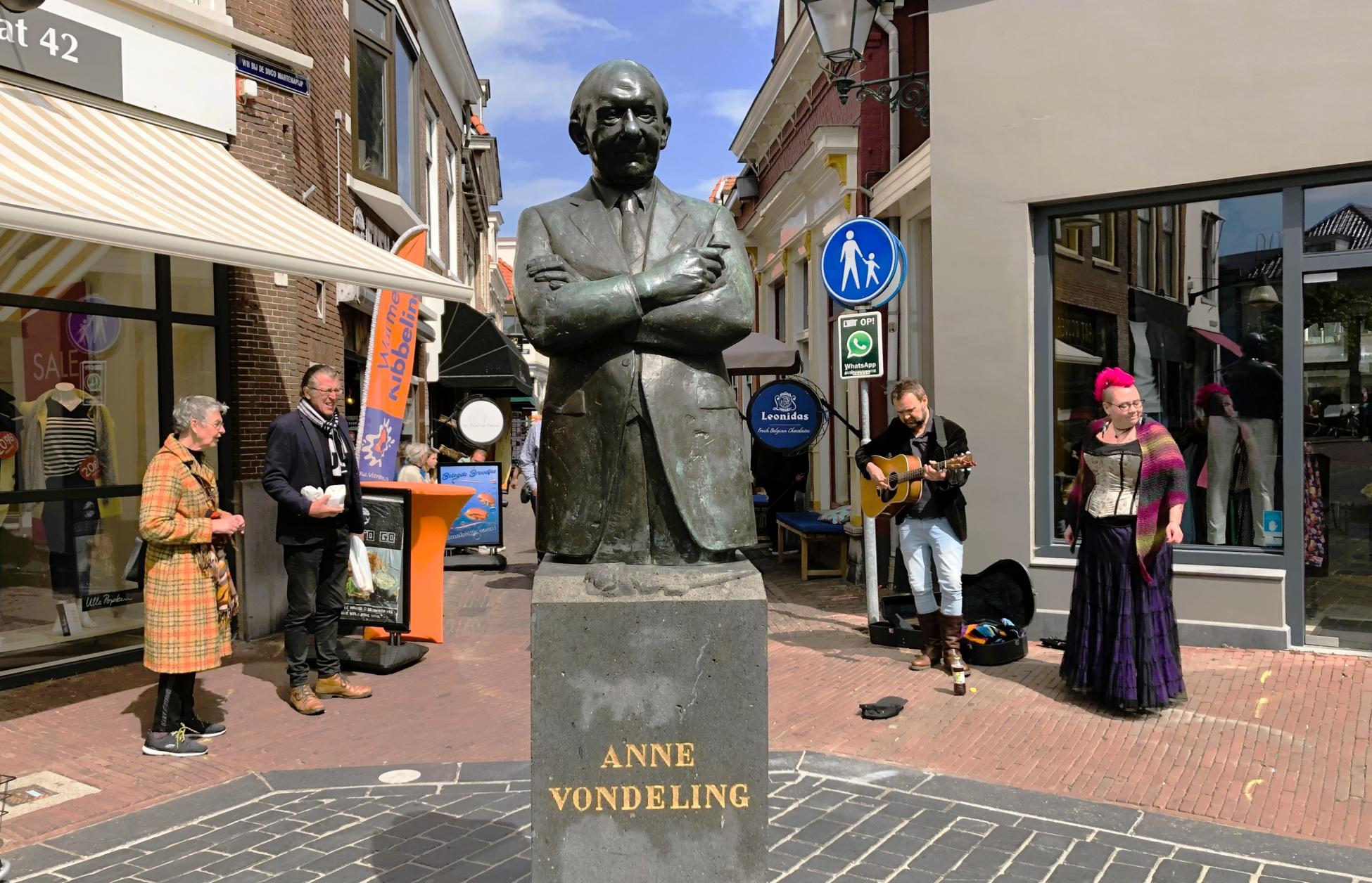 Stadswandeling door historisch Leeuwarden