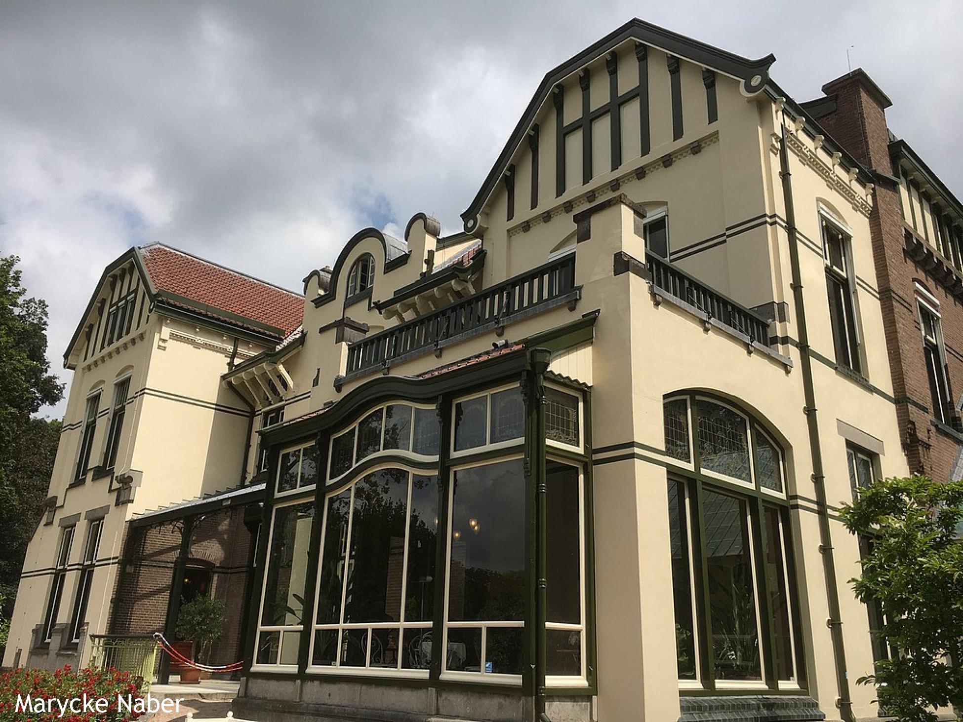 Achterkant Villa Rams Woerthe