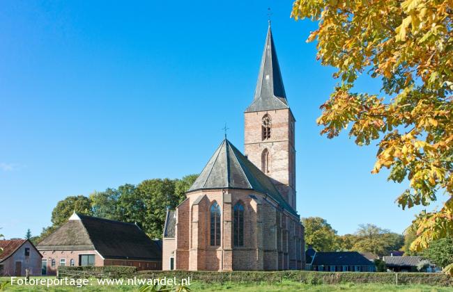 Rolde, Jacobuskerk